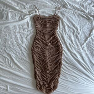 Aritzia Babaton Luxor Midi Bodycon Dress